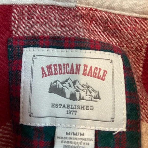 Red and Cream Plaid Hooded Shirt - Picture 4 of 5